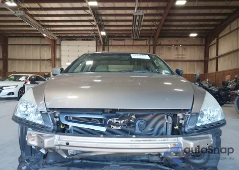 2005 Honda Accord 2.4 Lx from USA, damaged, VIN 1HGCM56435A172440